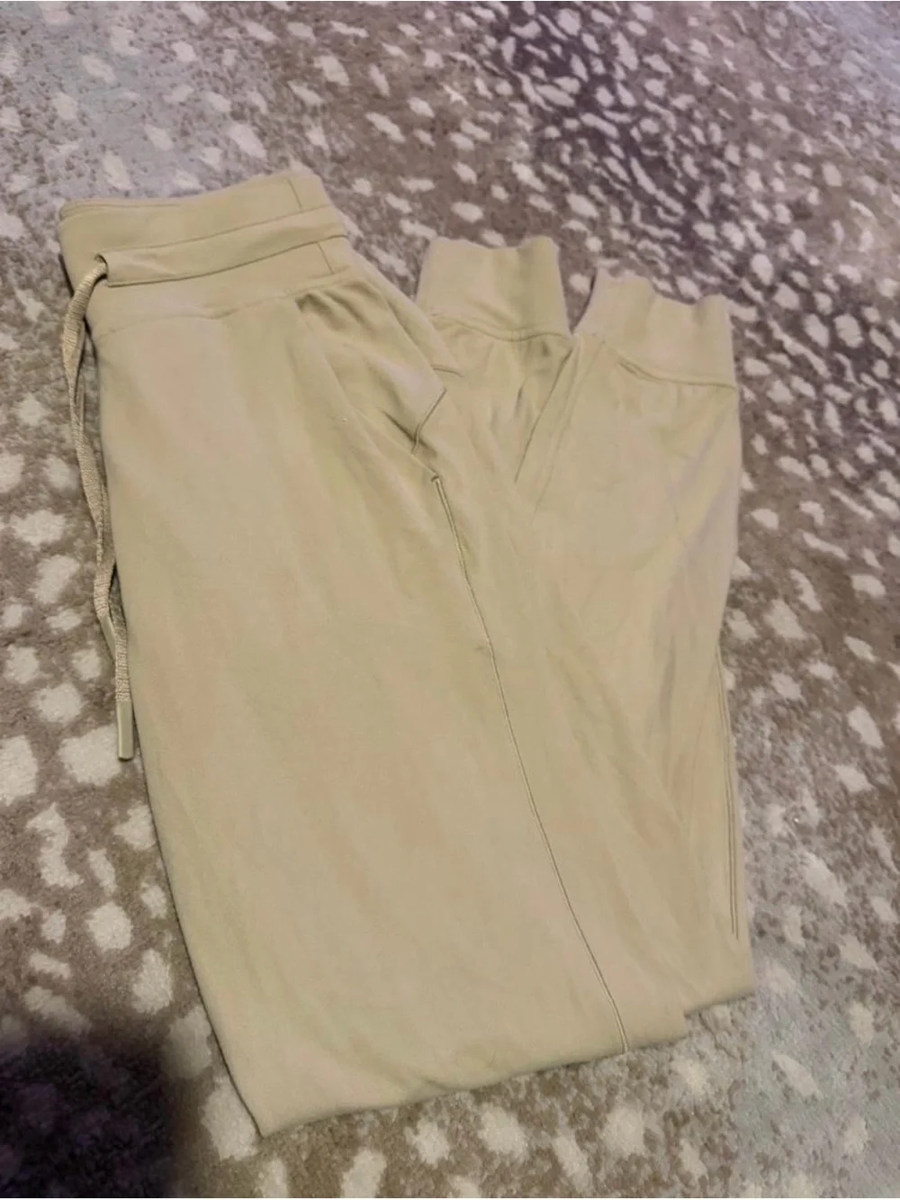 Lululemon Ready to Rulu Jogger
